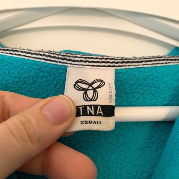 Aritzia Tna Atlantic Hoodie - Picture 3 of 12